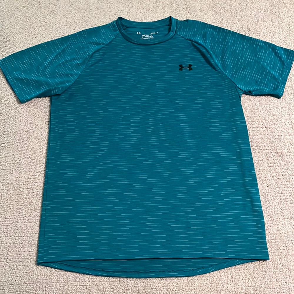 Men’s Under Armour Shirt